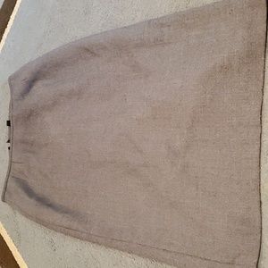 Woman's Le Suit petite skirt size 12